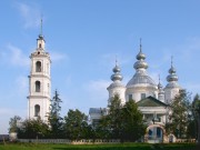Церковь Троицы Живоначальной в Острецово