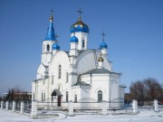 Церковь Троицы Живоначальной в Красном