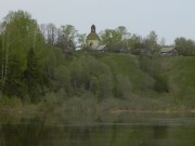 Церковь Рождества Христова в Красном