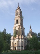 Церковь Воскресения Христова в Пеньках
