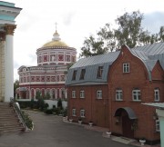 Знаменский мужской монастырь