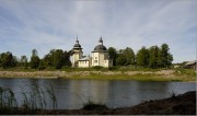 Церковь Воскресения Христова в Важинах