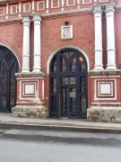 Церковь Иконы Божией Матери Казанская в Высокопетровском монастыре