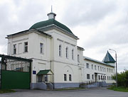 Церковь Василия Великого в Николо-Берлюковской пустыни