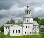 Церковь Троицы Живоначальной в Васюнино