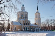 Церковь Троицы Живоначальной в Голочелово