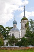Церковь Троицы Живоначальной в Залесье