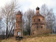 Церковь Троицы Живоначальной в Увицах