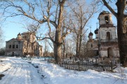 Церковь Троицы Живоначальной в Алабузино