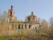 Церковь Покрова Пресвятой Богородицы в Курганах