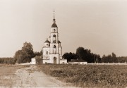 Церковь Воскресения Христова в Рощино