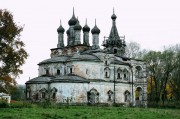 Церковь Троицы Живоначальной в Подольце