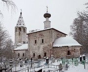 Церковь Успения Пресвятой Богородицы в Любце