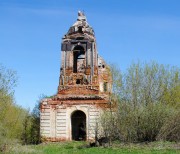 Церковь Троицы Живоначальной в Троицком на Филиной Зушице