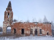 Церковь Троицы Живоначальной в Красине-Убережном