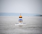 Часовня Николая Чудотворца в слиянии рек Иртыша и Оби