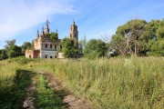 Церковь Богоявления Господня на погосте Козьмы и Демиана