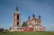 Церковь Димитрия Солунского в Павловском