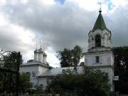 Церковь Петра и Павла в Петрово