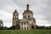 Церковь Троицы Живоначальной в Савинском