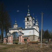 Церковь Преображения Господня в Поводнево