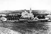 Церковь Воскресения Христова в Леушинской