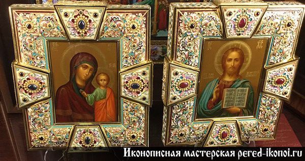 https://pered-ikonoi.ru/images/upload/Венчальная%20пара%20Спаситель%20и%20Казанская%20Божья%20Матерь%20pered-ikonoi.ru.jpg